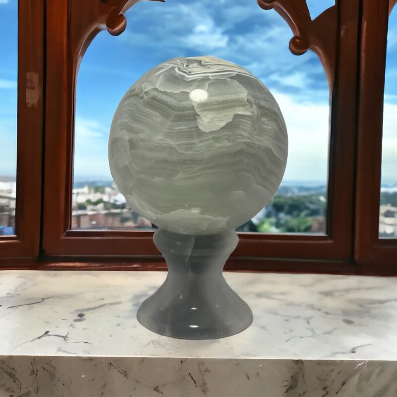 گوی سنگی و پایه گوی